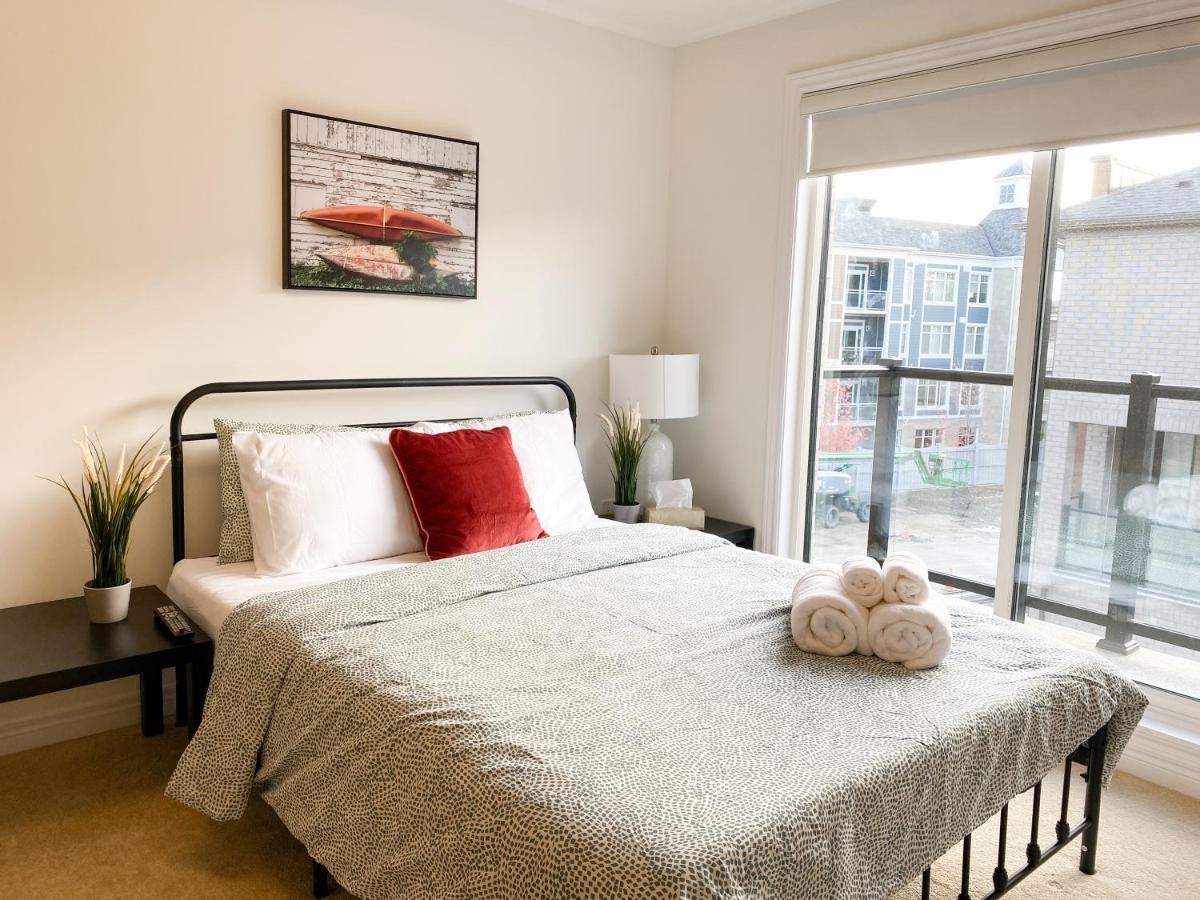 Elegant Rooms In Shared Townhouse Next To Beachウィットビー エクステリア 写真